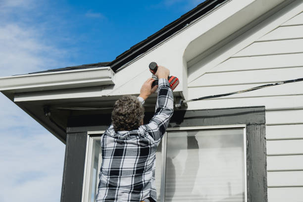 Storm Damage Siding Repair in Iona, FL